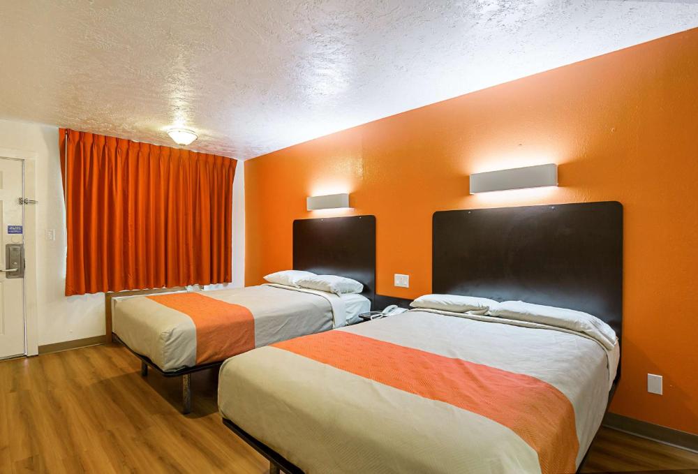 Deluxe Quadruple Room - Smoking interior